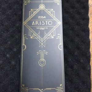 Zoeva Aristo Eye Shadow Pallette